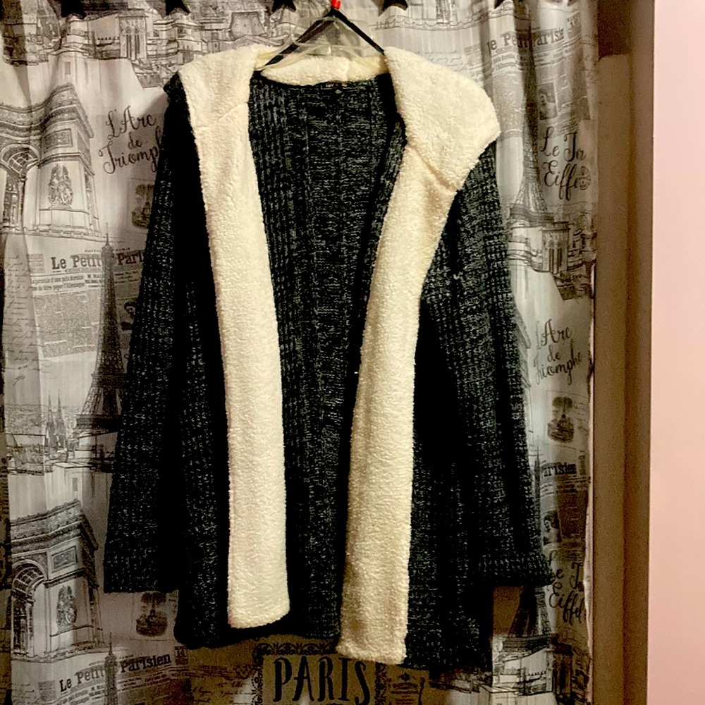 Elegant Sweater rap.